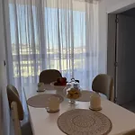 Wave Nest Apartment *