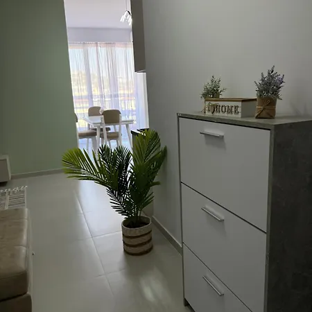 Wave Nest Apartment Golem (Tirana)