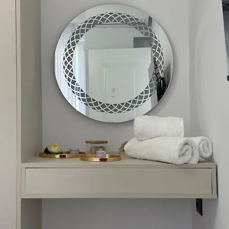 Wave Nest Golem (Tirana)