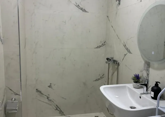 Wave Nest アパート